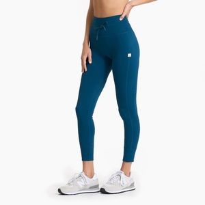 Vuori Daily Legging - Cosmo